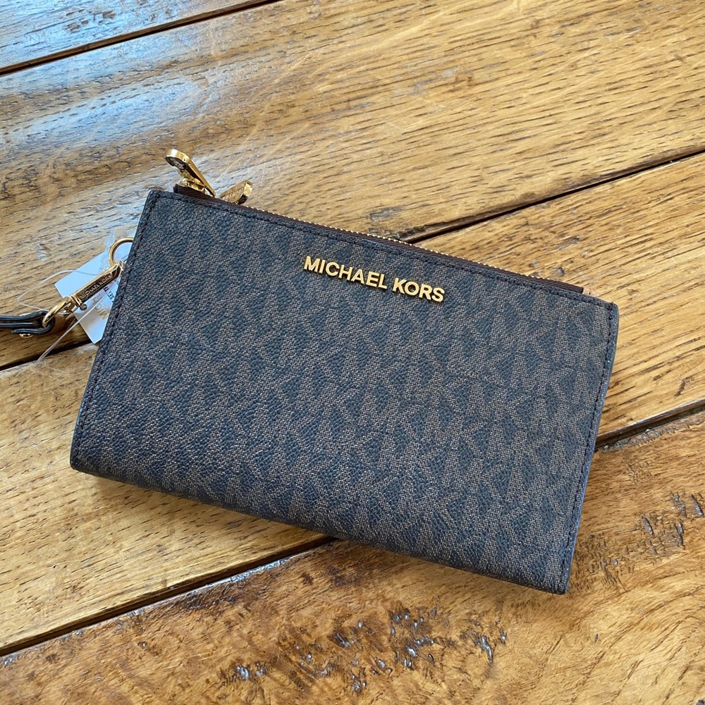 NwT Michael Kors signature double zip wallet